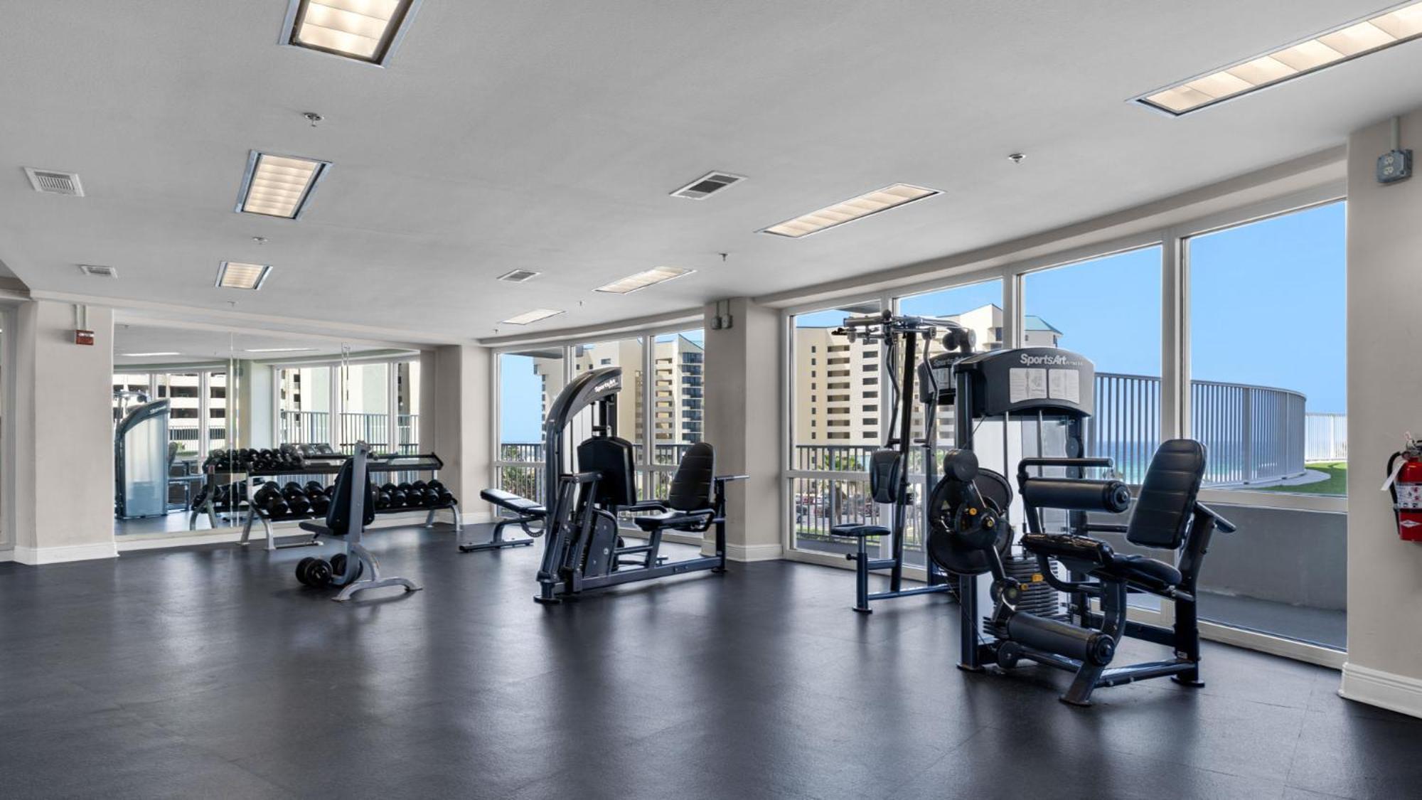 Laketown Wharf 335! 1 Bd, 2 Bathroom With Amazing Amenities Holiday home *